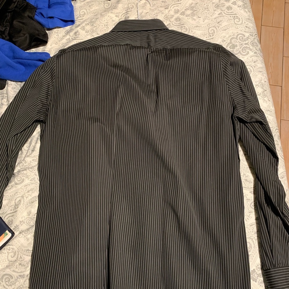 Express Men’s button down - Picture 3 of 3
